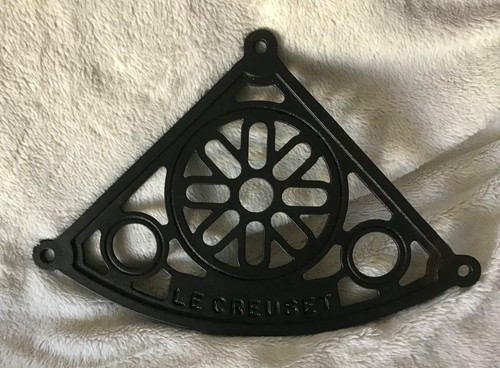 Creuset stand trivet - le,