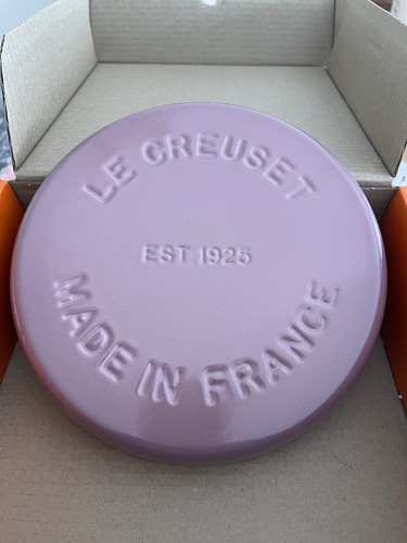 Creuset signature cast iron - creuset,